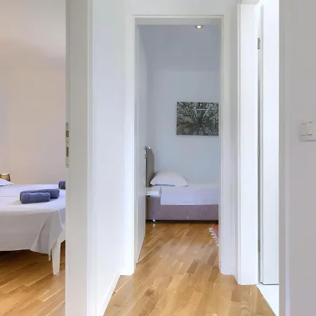 Sv- Ivan 2 By Interhome * Pelegrin