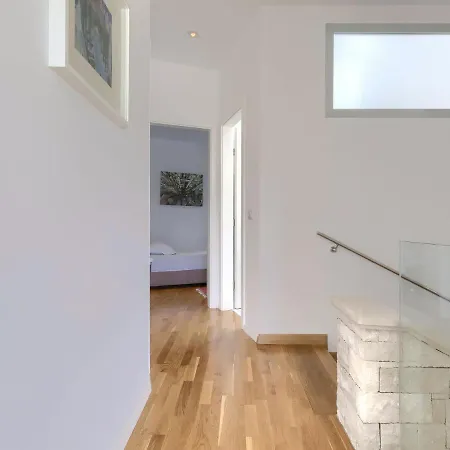 Sv- Ivan 2 By Interhome * Pelegrin